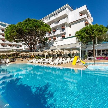 Hotel Nettuno Lido di Jesolo Exterior foto